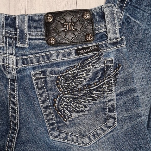 Miss Me Capri Jeans Size 26 - Picture 3 of 6